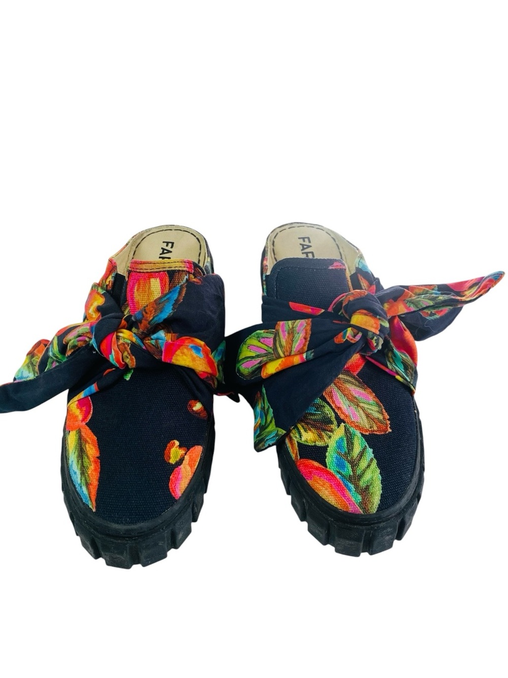 Farm Rio Floral Cashew Mule Sneaker W/ Bow Size 8 - Picture 2 of 6